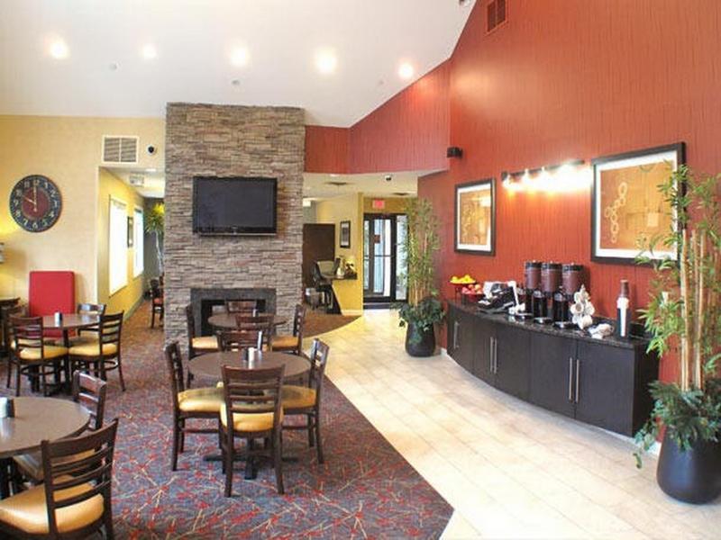 Albany Airport Inn And Suites لاثام المطعم الصورة