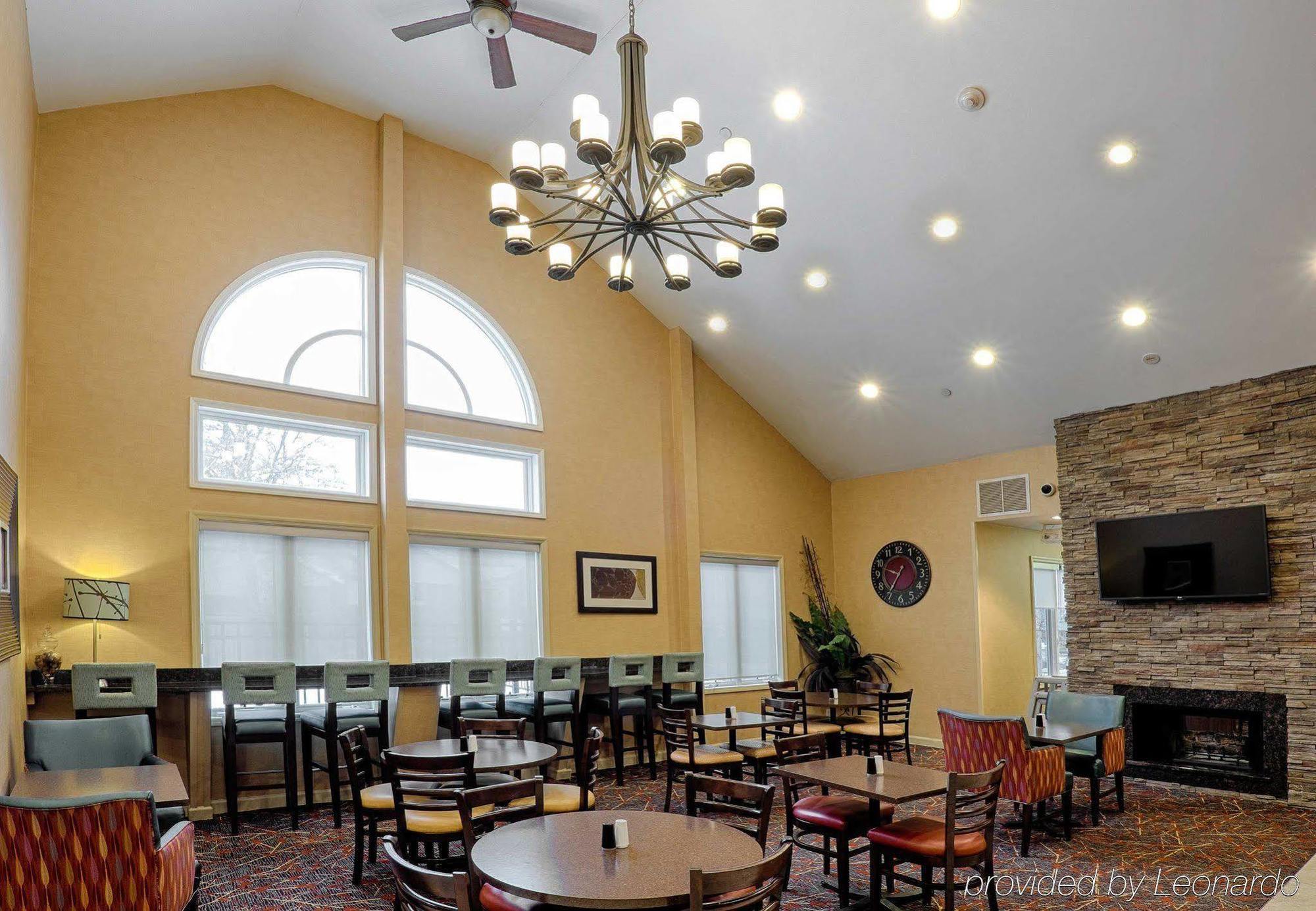 Albany Airport Inn And Suites لاثام المظهر الخارجي الصورة