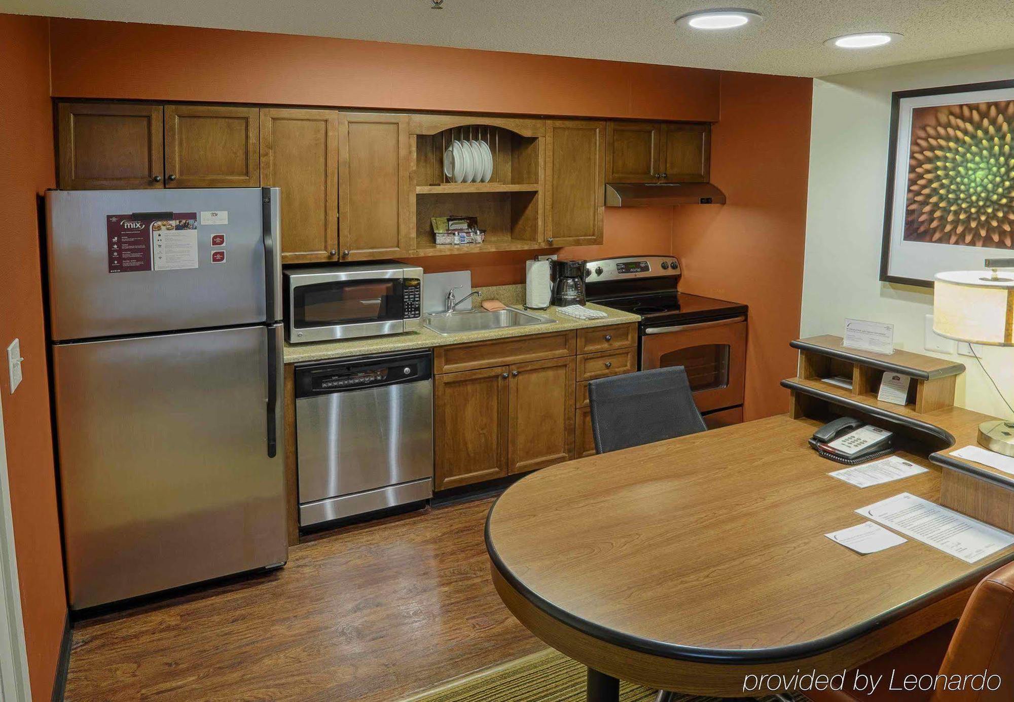 Albany Airport Inn And Suites لاثام المظهر الخارجي الصورة