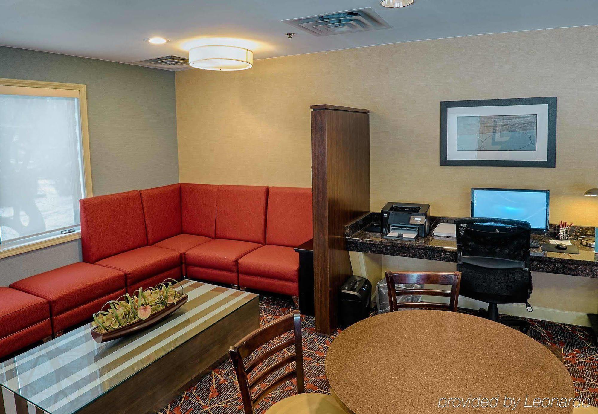 Albany Airport Inn And Suites لاثام المظهر الخارجي الصورة