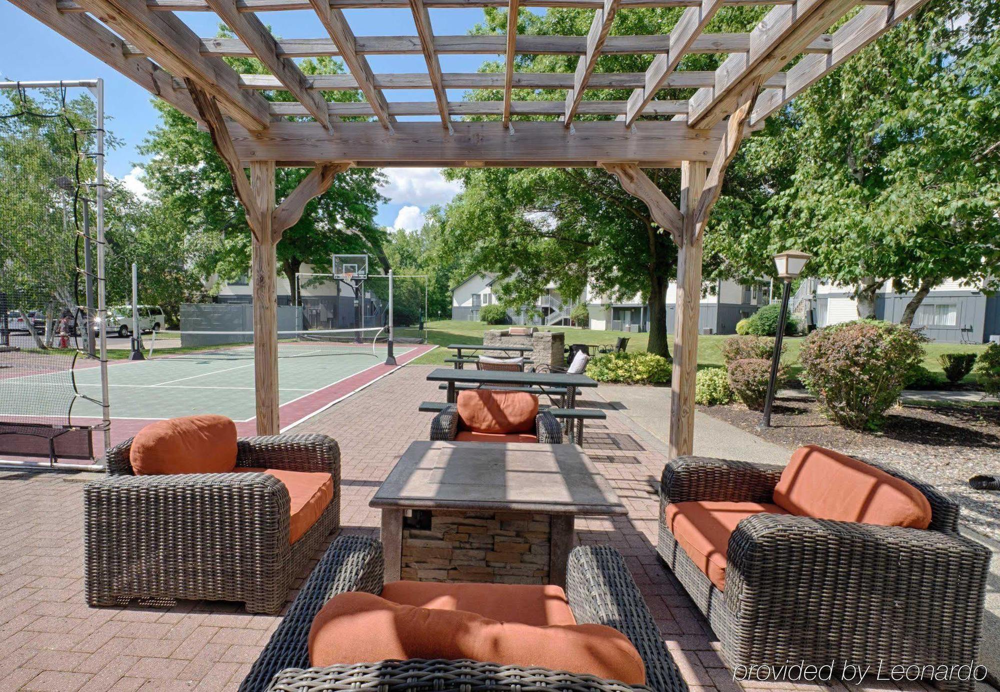 Albany Airport Inn And Suites لاثام المظهر الخارجي الصورة