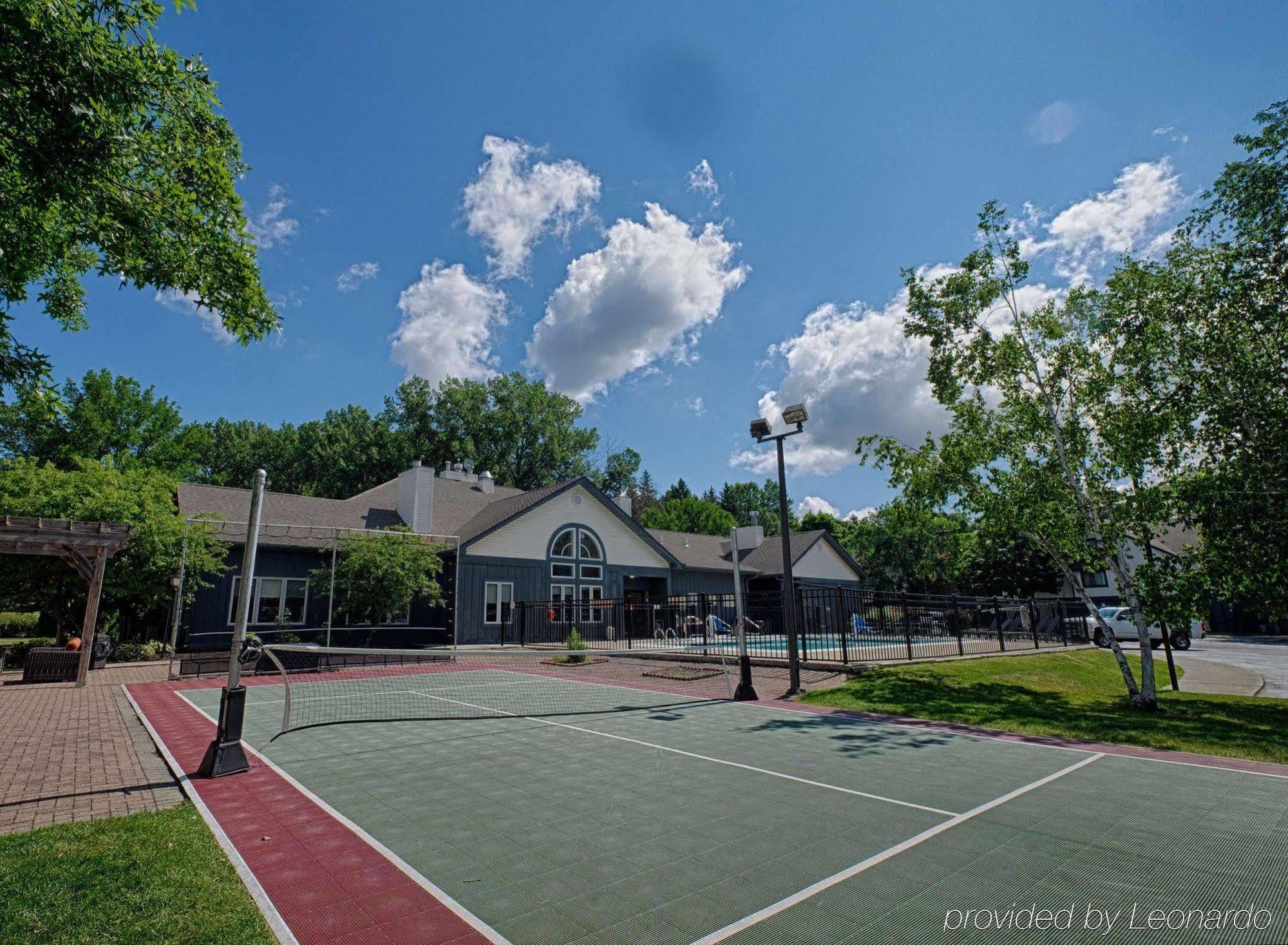 Albany Airport Inn And Suites لاثام المظهر الخارجي الصورة