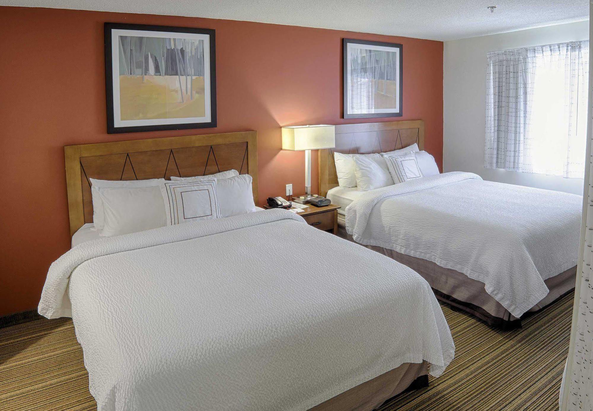 Albany Airport Inn And Suites لاثام المظهر الخارجي الصورة