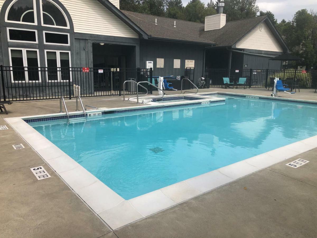 Albany Airport Inn And Suites لاثام المظهر الخارجي الصورة